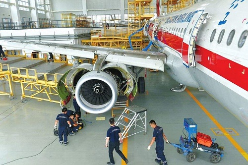 成都航空職業(yè)學(xué)校哪個(gè)好？
