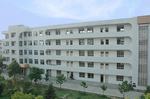 貴州建設(shè)職業(yè)技術(shù)學院2021年學費多少錢