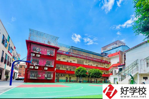 在湖南，學(xué)藝術(shù)有什么中職推薦嗎?
