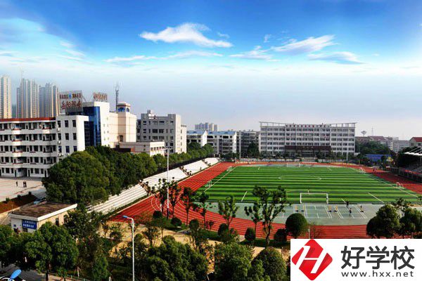 岳陽十五歲可以上中專嗎？有什么中專推薦？