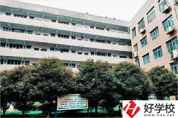 岳陽有哪些計算機中職可以就讀？計算機專業(yè)好就業(yè)嗎？
