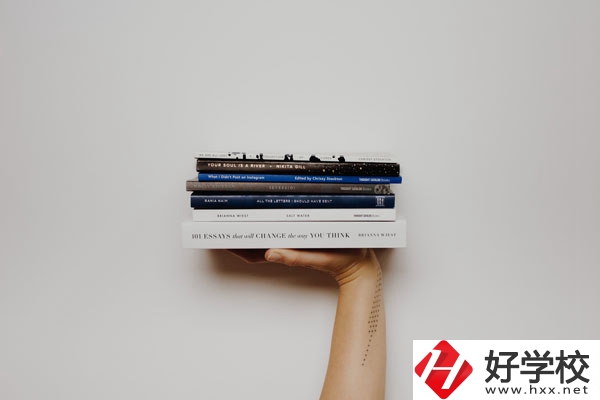 永州九嶷工業(yè)學(xué)校好不好？宿舍怎么樣？