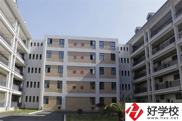 湘西錄取分?jǐn)?shù)低的優(yōu)質(zhì)中專有哪些？有什么招生要求？