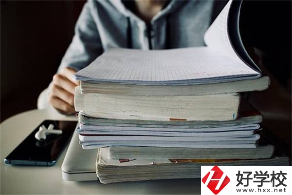 長(zhǎng)沙民辦高中值不值得讀？條件一般的話讀什么學(xué)校好？