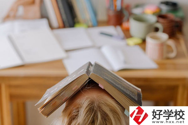 桂陽縣職業(yè)技術(shù)教育學(xué)校環(huán)境怎么樣？宿舍好不好？