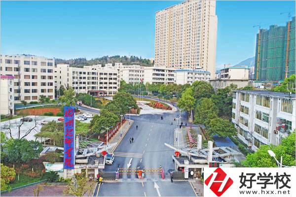 郴州有公辦的技校嗎？學(xué)校靠不靠譜？