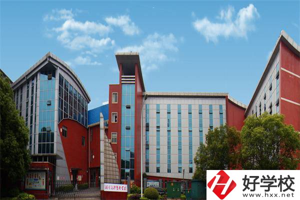湖南有哪些藝校值得推薦？藝術(shù)專業(yè)好就業(yè)嗎？