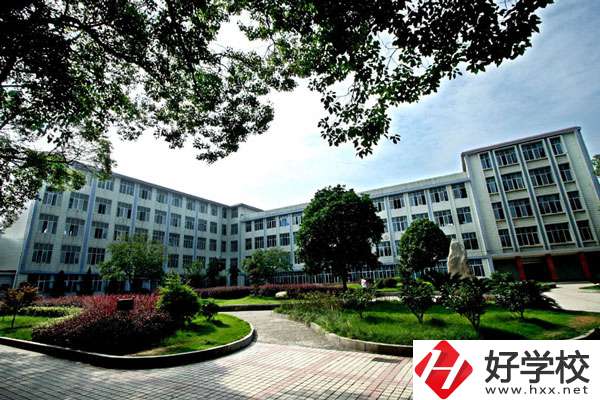 中南工業(yè)學(xué)校有什么辦學(xué)優(yōu)勢？值得報考嗎？
