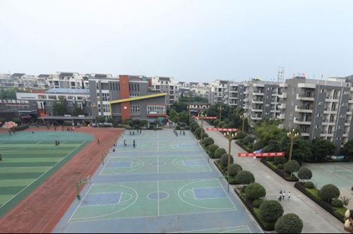 1637315777796918.jpg 四川工業(yè)貿易學校錄取分數(shù)線是多少頁.jpg