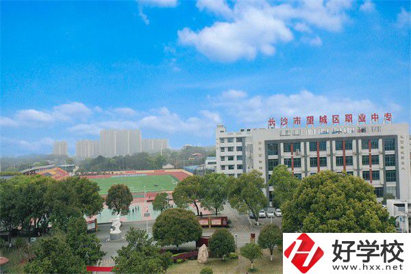 長沙初中畢業(yè)生怎么填報中專志愿？有什么中專推薦?