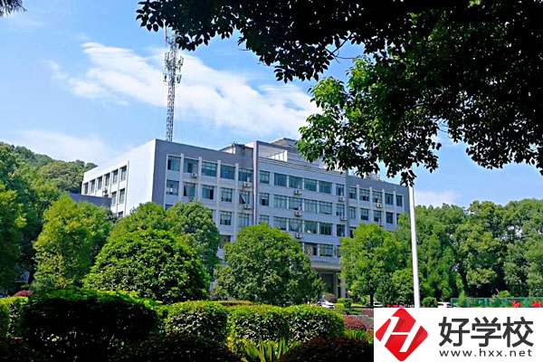邵陽(yáng)市高級(jí)技工學(xué)校有什么辦學(xué)優(yōu)勢(shì)？