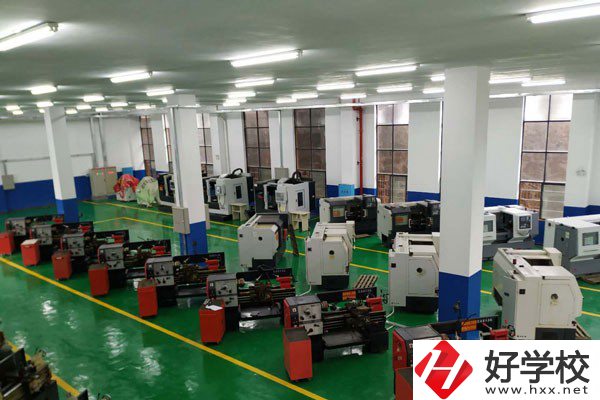 湖南懷化商業(yè)學(xué)校怎么樣？招生計(jì)劃有哪些？