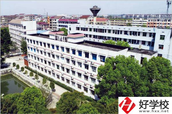 益陽(yáng)衛(wèi)生職業(yè)技術(shù)學(xué)院辦學(xué)性質(zhì)是什么？就業(yè)前景如何？
