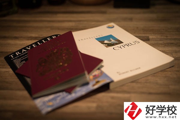 湖南省岳陽縣職業(yè)中等專業(yè)學(xué)校位置在哪里？校園環(huán)境怎么樣？