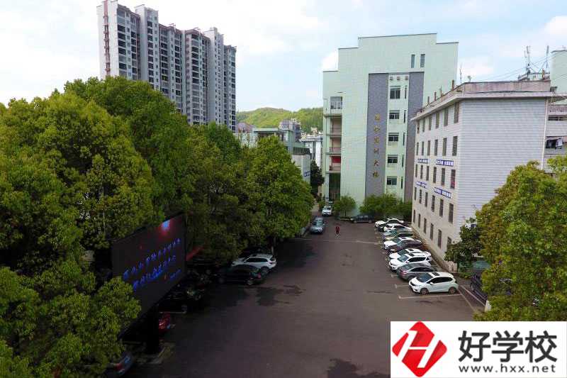 湘西讀學(xué)前教育專業(yè)的中職學(xué)校有沒有？