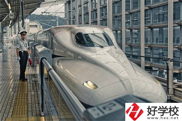 在湖南讀中職有用嗎？哪些專業(yè)好就業(yè)？