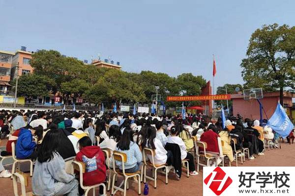 衡陽(yáng)市藍(lán)天工程職業(yè)中等專業(yè)學(xué)校辦學(xué)規(guī)模如何？