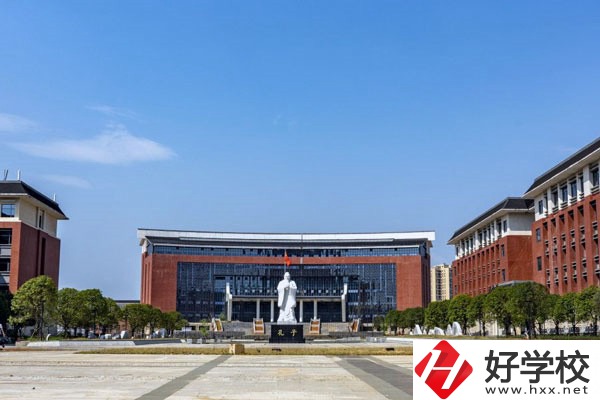 永州師范高等?？茖W(xué)校、湖南九嶷職業(yè)技術(shù)學(xué)院