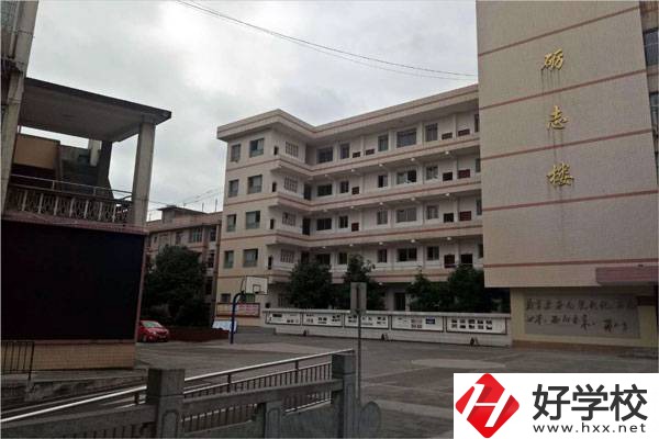 湘西民族女子中等職業(yè)學(xué)校怎么樣？