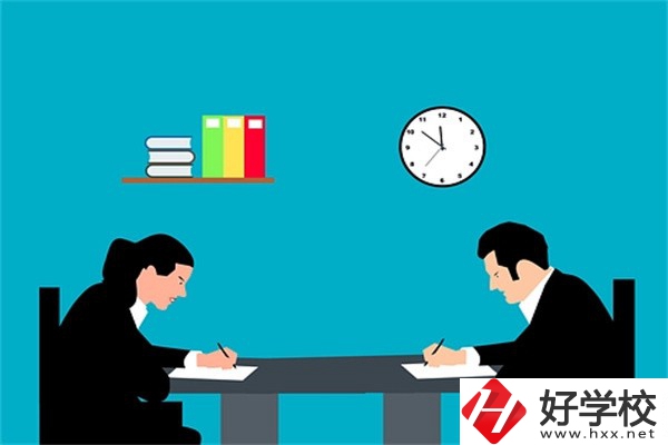 湖南職高高考班和普通班有什么區(qū)別？高考班學什么？