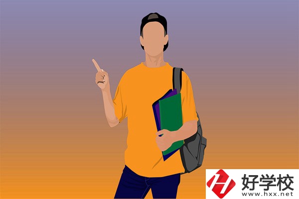 在湖南讀五年制大專好還是職高好？兩者有什么區(qū)別？