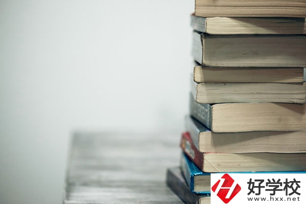湖南耒陽師范有什么專業(yè)？學費貴不貴？