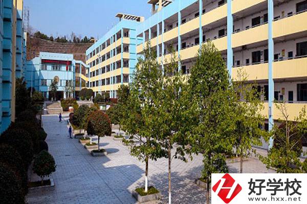 長(zhǎng)沙財(cái)經(jīng)學(xué)校有哪些熱門專業(yè)？
