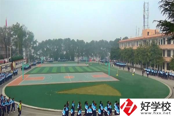 懷化分?jǐn)?shù)低可以讀的公辦中專有哪些？專業(yè)好就業(yè)嗎？