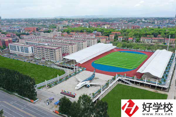 衡陽市中南科技財(cái)經(jīng)管理學(xué)校的護(hù)理專業(yè)怎么樣？