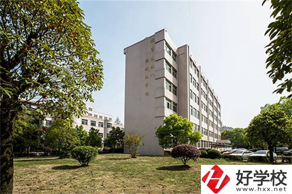 邵陽有沒有300分可以讀的公辦中職？有什么專業(yè)可以學(xué)？