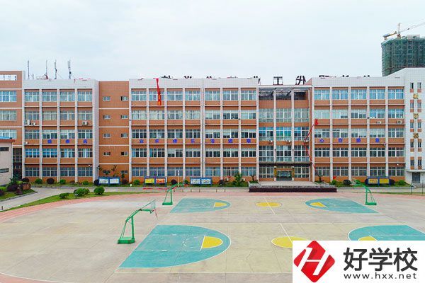 湖南健康學(xué)校招生要求有哪些？