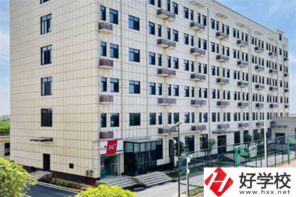 岳陽技校有哪些？學校開設了什么專業(yè)？