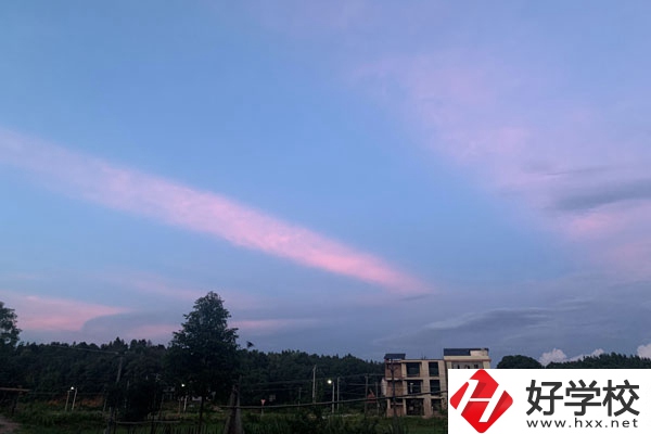 益陽市第一職業(yè)中專學(xué)校的專業(yè)就業(yè)前景如何？