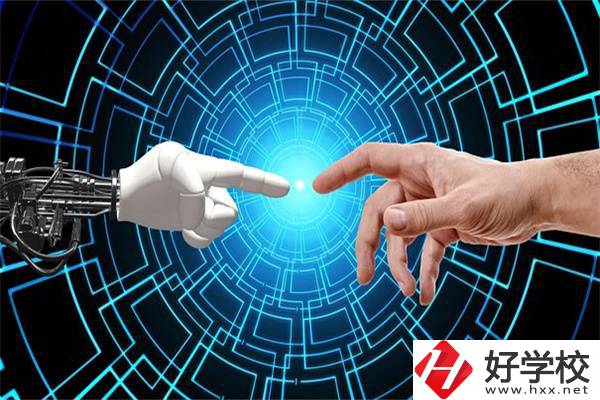 湖南中職學(xué)校什么專業(yè)“錢”途最好？有什么優(yōu)缺點(diǎn)？