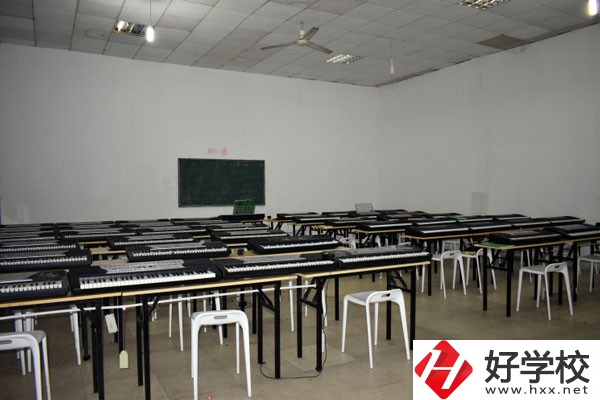 益陽電腦美術(shù)職業(yè)學(xué)校專業(yè)有哪些，有哪些辦學(xué)特色？