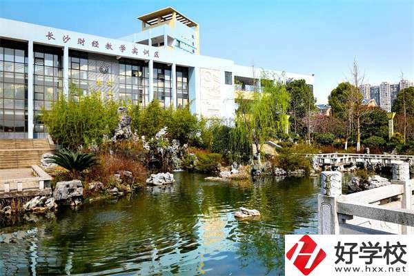 長沙初中畢業(yè)生怎么填報中專志愿？有什么中專推薦?