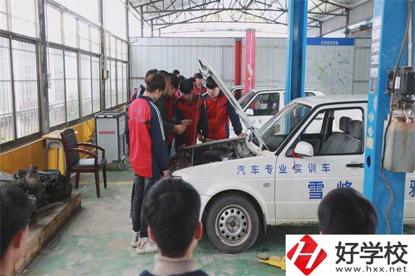 邵陽市雪峰博雅職業(yè)學(xué)校是什么學(xué)校？有什么辦學(xué)優(yōu)勢？