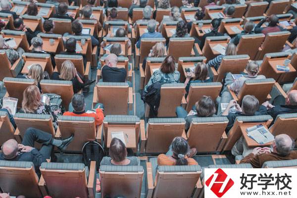 永興縣職業(yè)中專學校航空服務專業(yè)怎么樣？