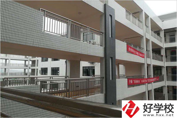 衡東縣職業(yè)中專怎么樣？學校地址在哪？