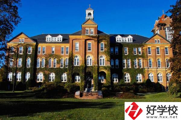 張家界哪些職校開設(shè)了旅游類專業(yè)？就業(yè)前景怎么樣？