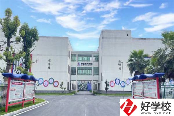 衡陽(yáng)200分就可以讀的中職學(xué)校有哪些？學(xué)費(fèi)貴嗎？