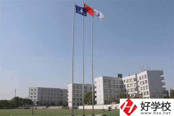 湖南的高中包括職高嗎？有優(yōu)質(zhì)職高可以推薦嗎？