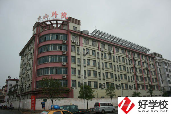 常德中山外語職業(yè)學校有哪些辦學亮點？