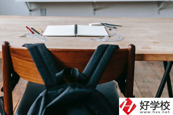 湘南船山技工學(xué)校好不好？環(huán)境怎么樣？