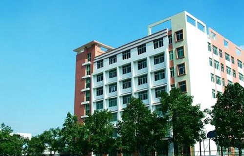 沙河市衛(wèi)生職業(yè)中專學校