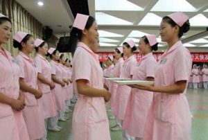 中專學歷、護理專業(yè)現(xiàn)在可以報考執(zhí)業(yè)藥師證嗎？