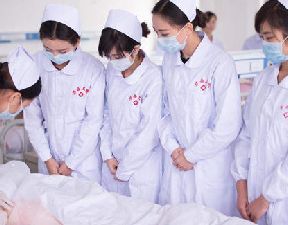 男生讀護理專業(yè)好就業(yè)嗎？