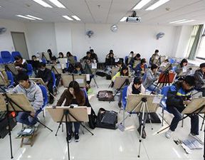 美術(shù)專業(yè)畢業(yè)后能做什么？