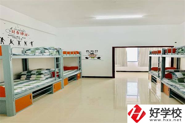 湖南曙光科技技工學(xué)校有助學(xué)政策嗎？有哪些招生專業(yè)？