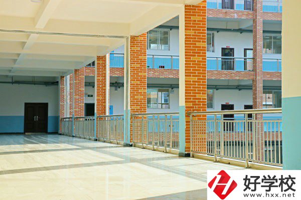 永州師范高等?？茖W(xué)校、湖南九嶷職業(yè)技術(shù)學(xué)院